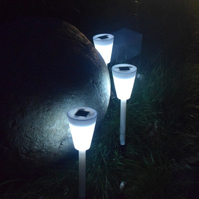 2700K Hollow Butterfly Masukkan Lampu Taman LED Surya Berwarna-warni